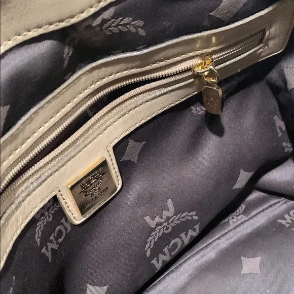 MCM Visetos Beige Monogram Tote/Crossbody Leather Bag Goldtone hardware Zip Top - Picture 8 of 16